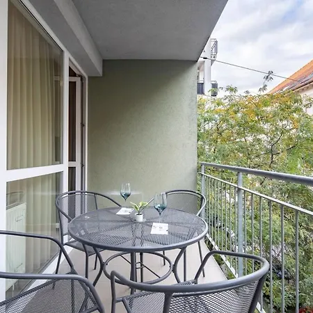 公寓 - With Balcony - Relaxing Sleep